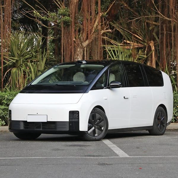 LIXIANG MEGA MPV